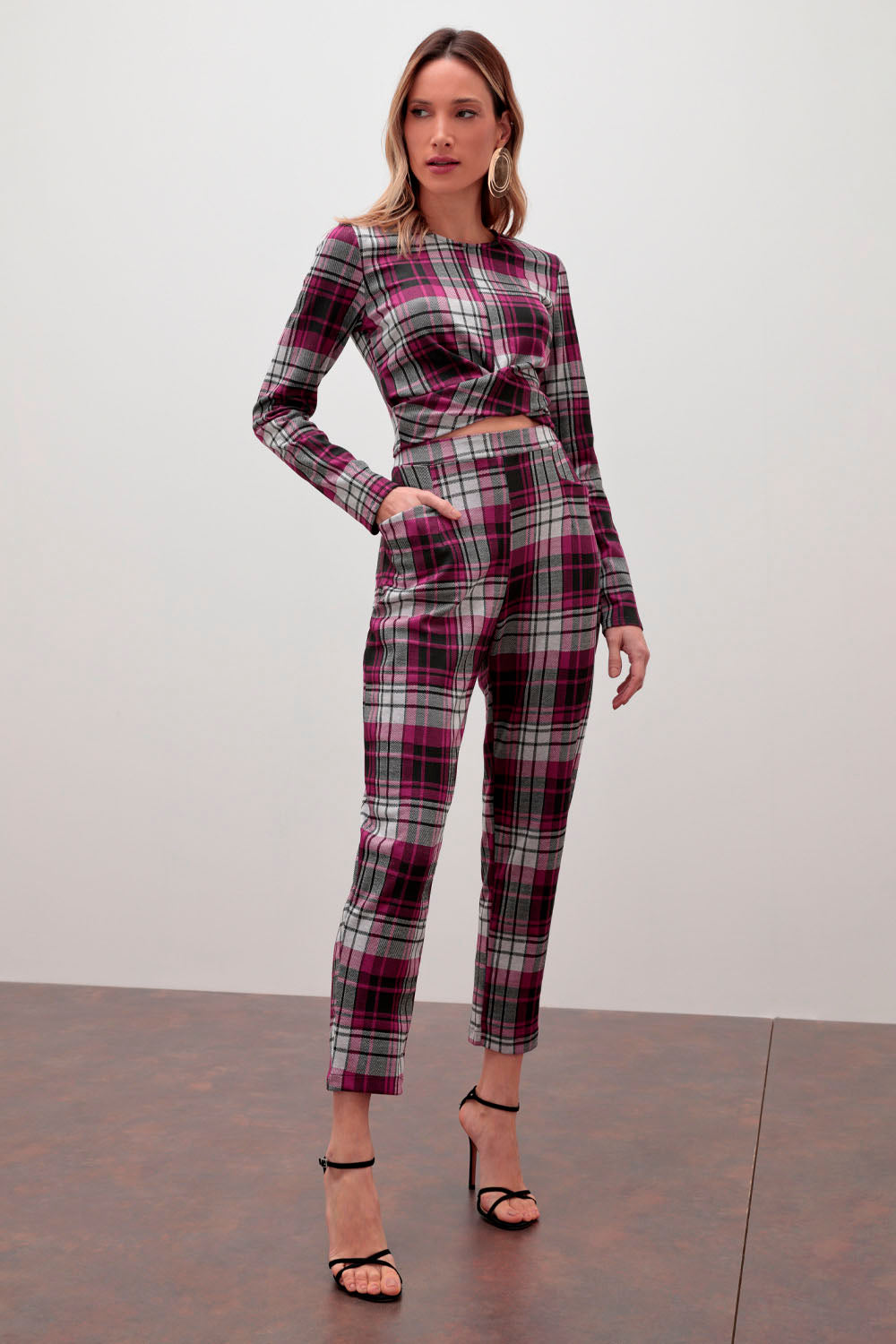 124147ROSA1PP
