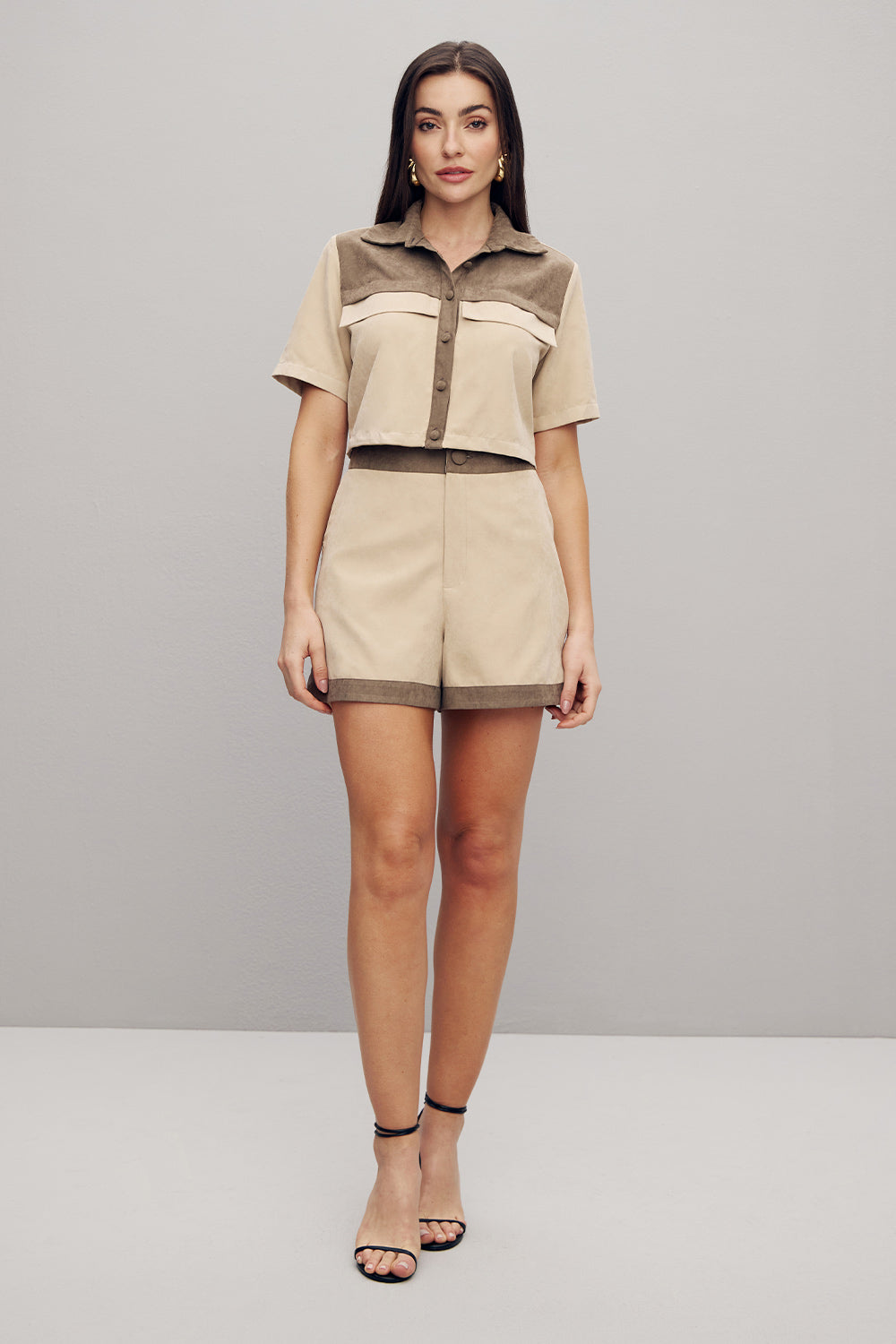 Camisa Cropped Lisa Com Lapelas