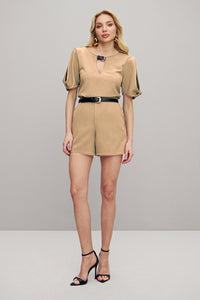 Short Cintura Alta Liso Com Bolsos