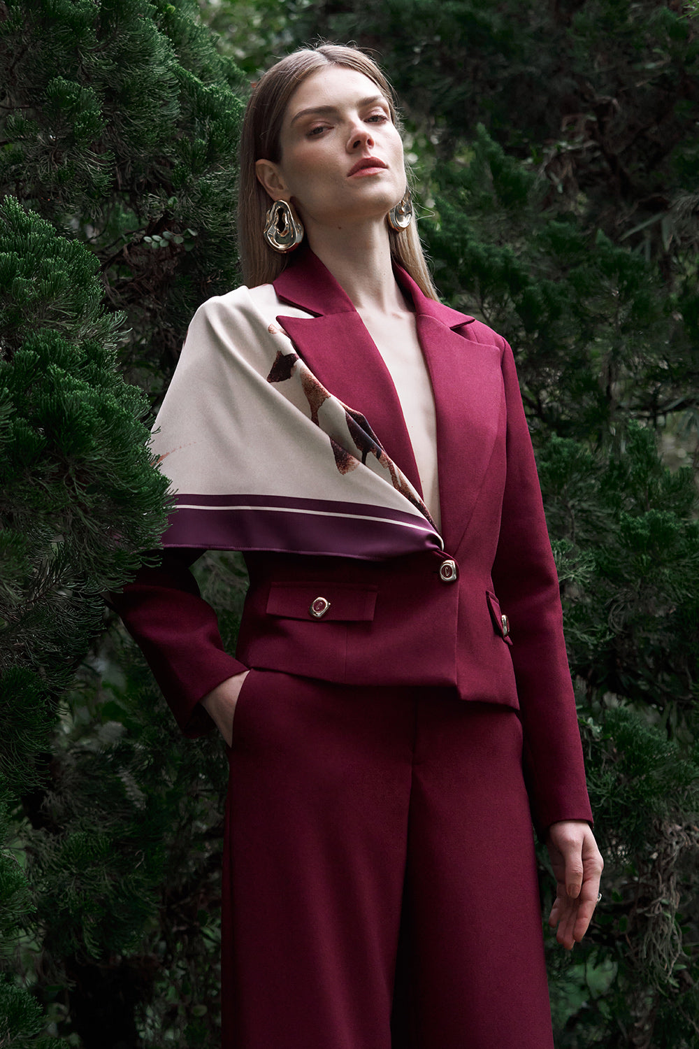 Blazer Spencer Liso Com Lapelas