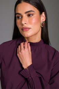 Blusa Lisa Com Babados Plissados