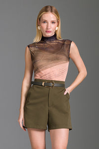 Blusa Ajustada Estampada Gola Alta