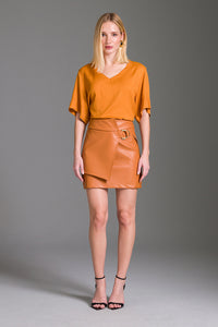 Blusa Reta Lisa Decote V