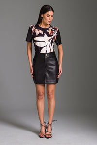 Blusa Reta Estampada Com Mangas Curtas