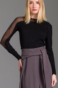 Blusa Ajustada Lisa Com Transparência