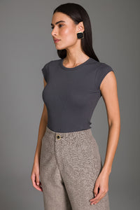 Blusa Ajustada Lisa Decote Redondo