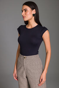 Blusa Ajustada Lisa Decote Redondo