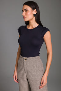 Blusa Ajustada Lisa Decote Redondo