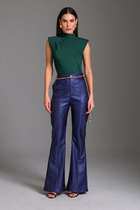 Blusa Ajustada Lisa Com Pregas