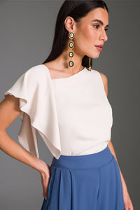 Blusa Reta Lisa Com Babado