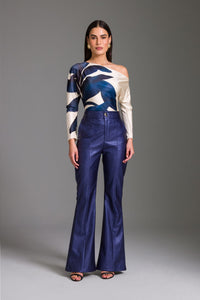 Calça Flare Lisa Com Bolsos Faca