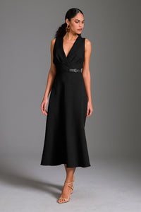 Vestido Super Midi Liso Com Decote Transpassado