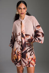 Vestido Curto Estampado Com Mangas Bufantes