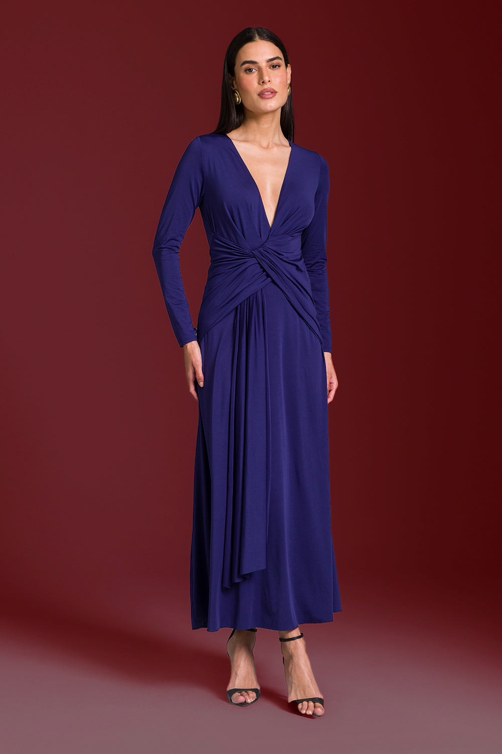 Vestido Super Midi Liso Com Torção
