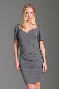Vestido Curto Liso Decote Princesa