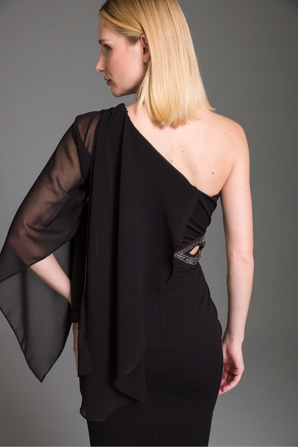 Vestido Midi Liso Ombro Único