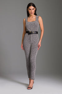 Calça Skinny Com Bolsos Faca