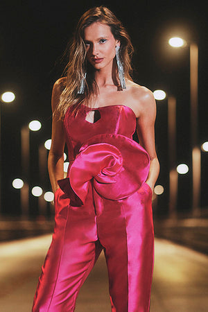 Hit Pink