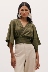 Blusa Ampla Risca De Giz Com Decote Transpassado