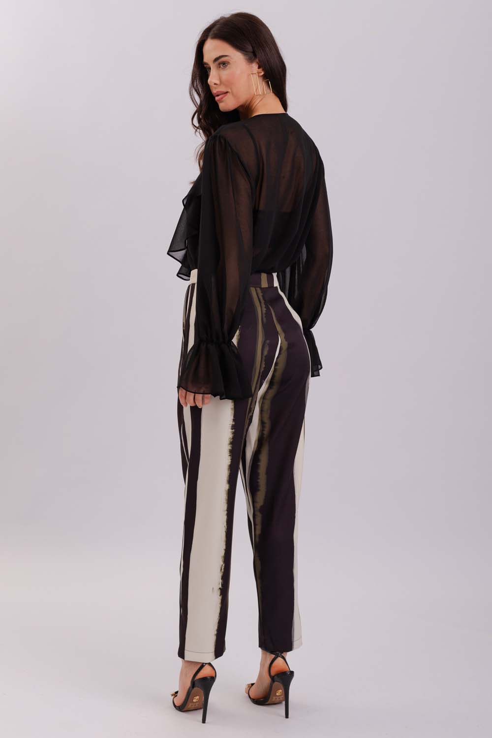 Calça Alfaiataria Com Bolsos Faca