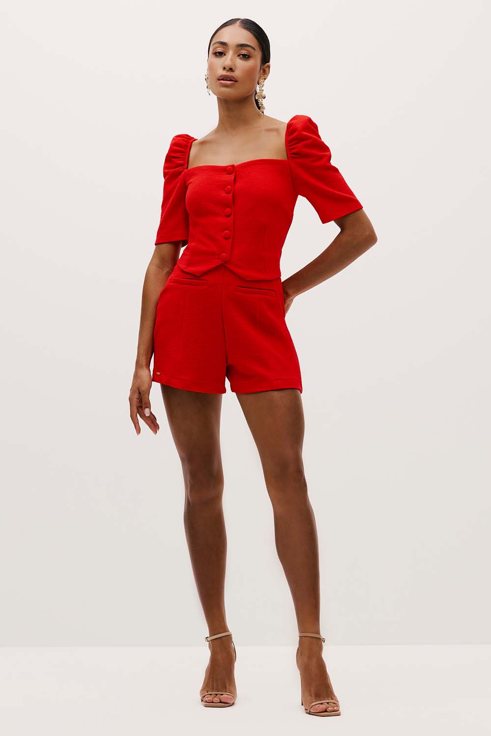 Blusa Ajustada Lisa Com Decote Quadrado