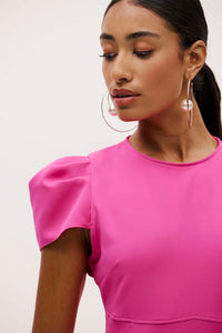 Vestido Curto Liso Com Mangas Tulipa