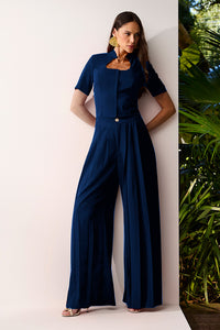 Blusa Alfaiataria Lisa Com Decote Gota
