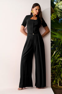 Blusa Alfaiataria Lisa Com Decote Gota
