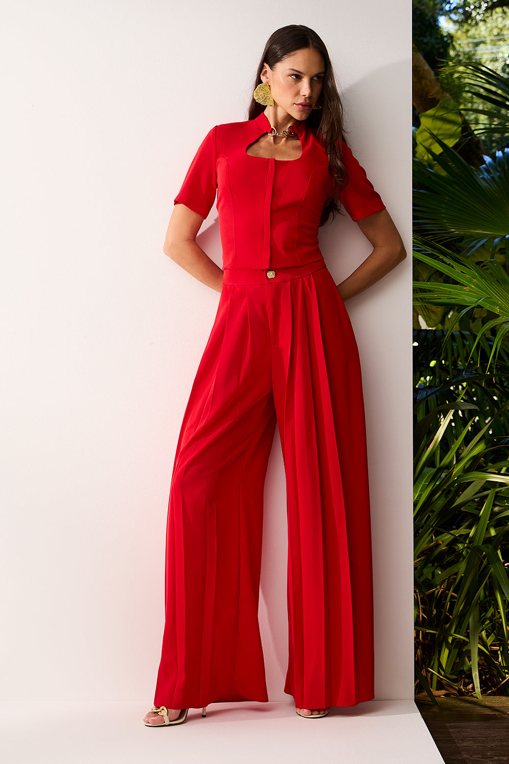 Blusa Alfaiataria Lisa Com Decote Gota
