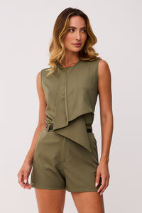 Blusa Reta Lisa Com Babado