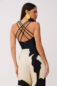 Blusa Ajustada Lisa
