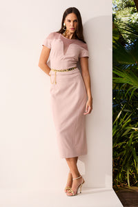 Blusa Ajustada Com Recortes