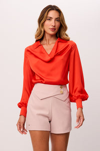 Blusa Mangas Longas Lisa Com Decote Degagê