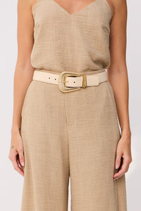 Calça Pantalona Lisa Com Bolsos Faca