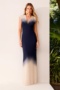 Vestido Longo Decote Profundo Estampado