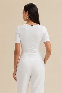 Blusa Ajustada Lisa Com Decote Assimétrico