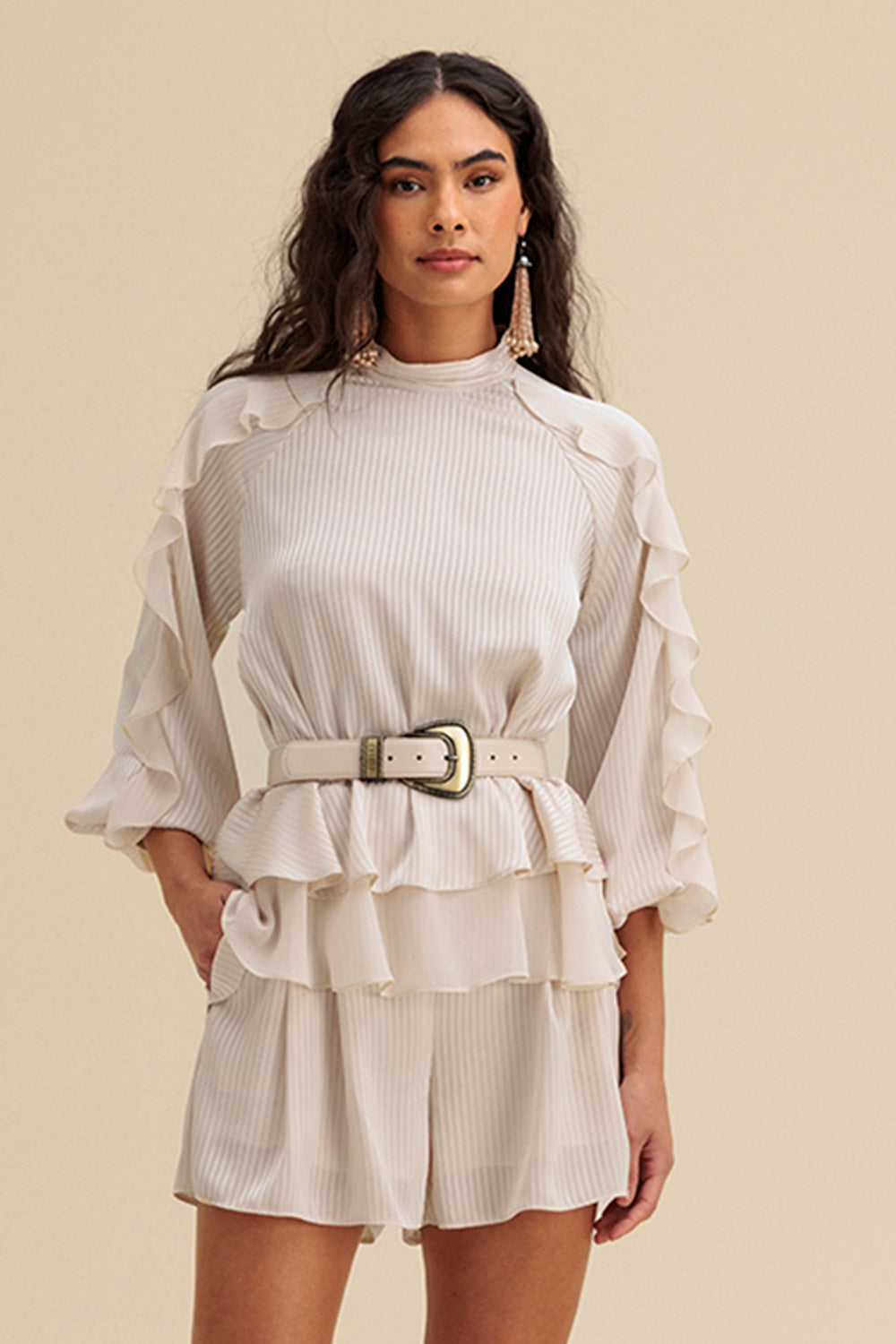 Blusa Ampla Lisa Com Babados