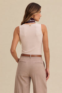 Blusa Ajustada Lisa Decote Redondo