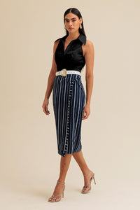 Camisa Ajustada Lisa Com Recortes