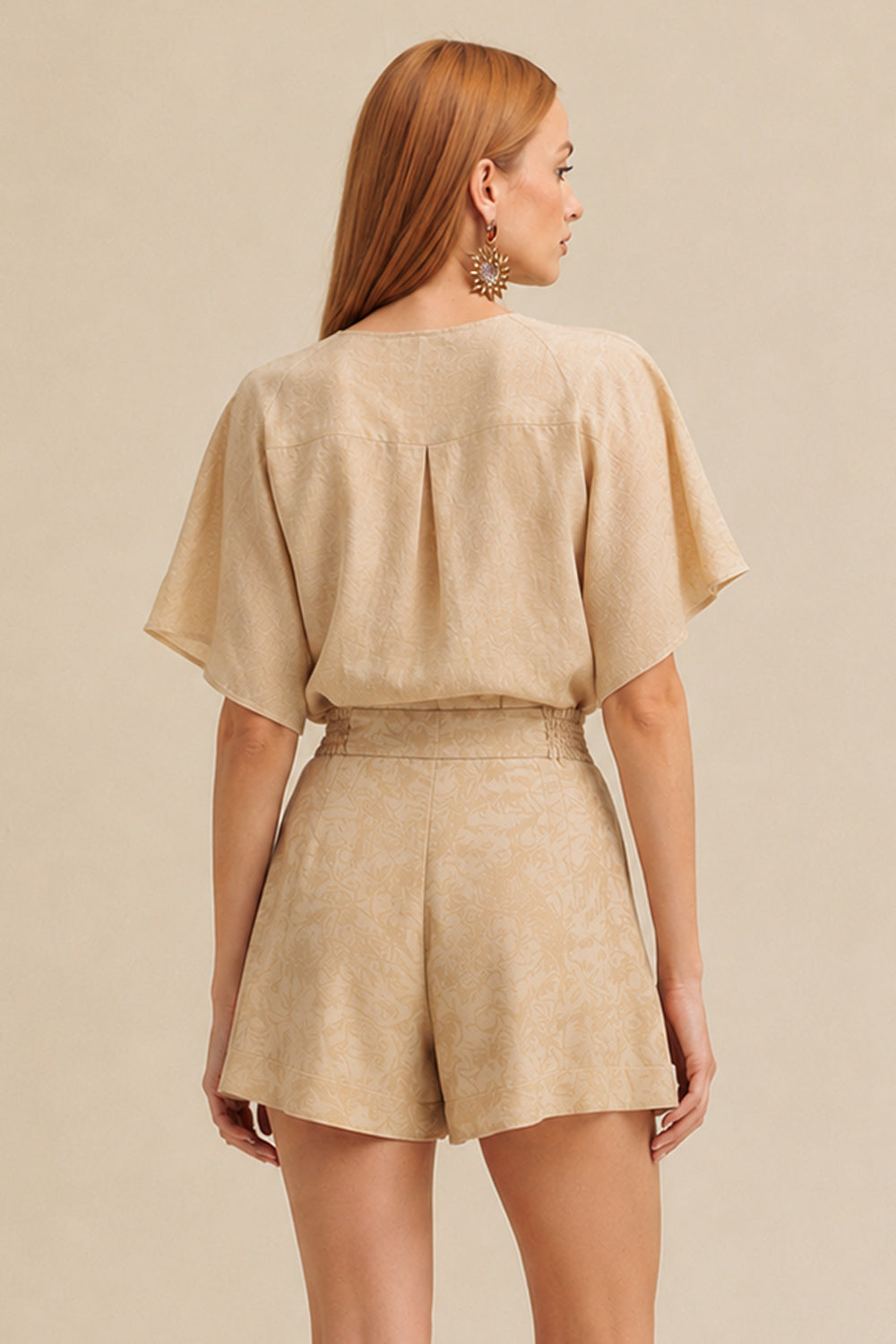 Short Cintura Alta Liso Com Amarração