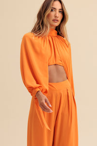 Blusa Cropped Lisa Mangas Amplas