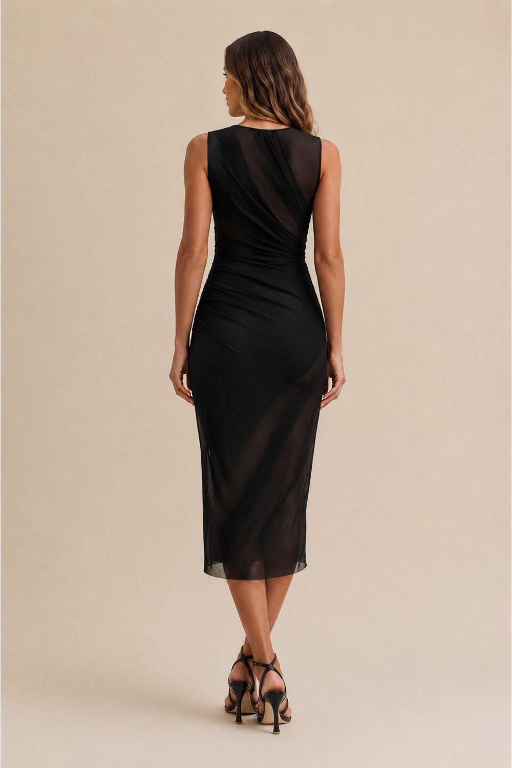 Vestido Midi Decote Profundo