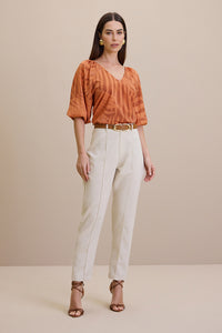 Blusa Decote V Estampada Com Mangas
