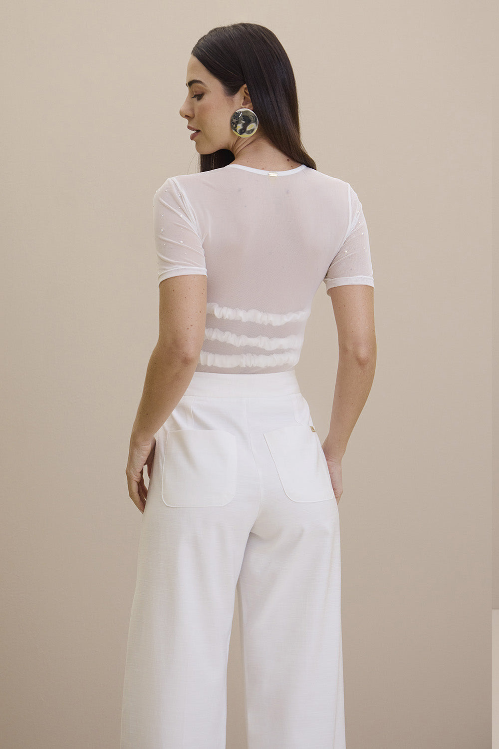 Calça Reta Lisa Com Bolsos