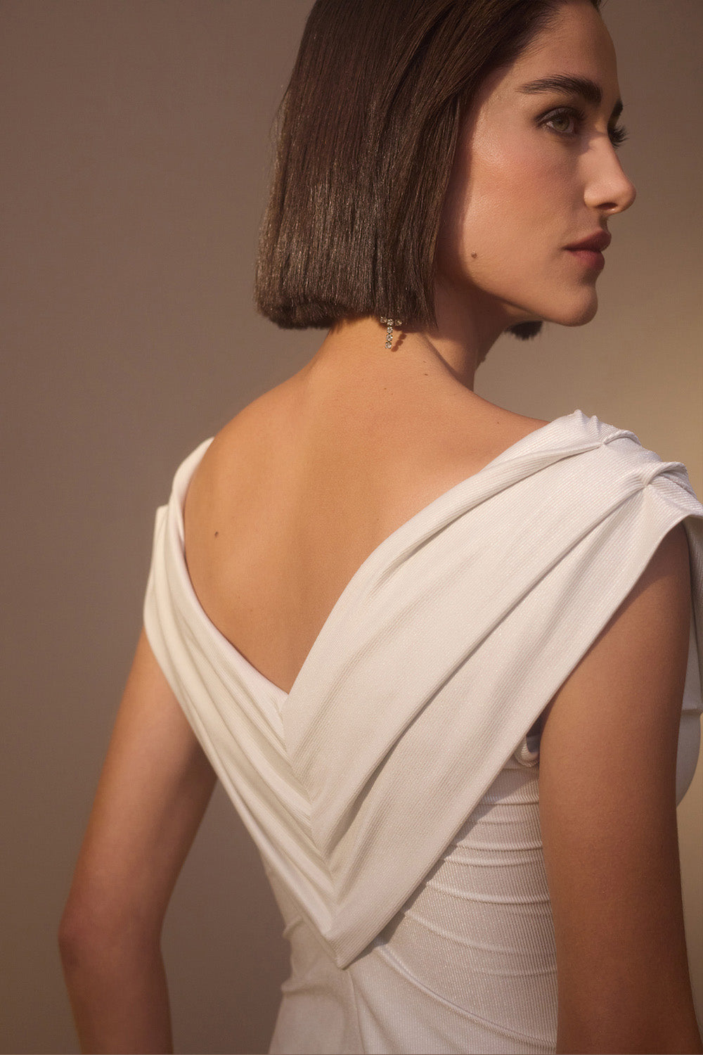 Vestido Midi Liso Com Torção