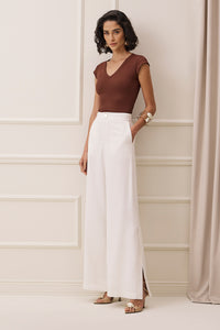 Blusa Ajustada Lisa Decote V
