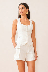 Short Cintura Alta Liso Com Bolsos