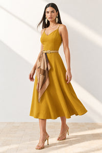 Vestido Super Midi Liso Com Recortes