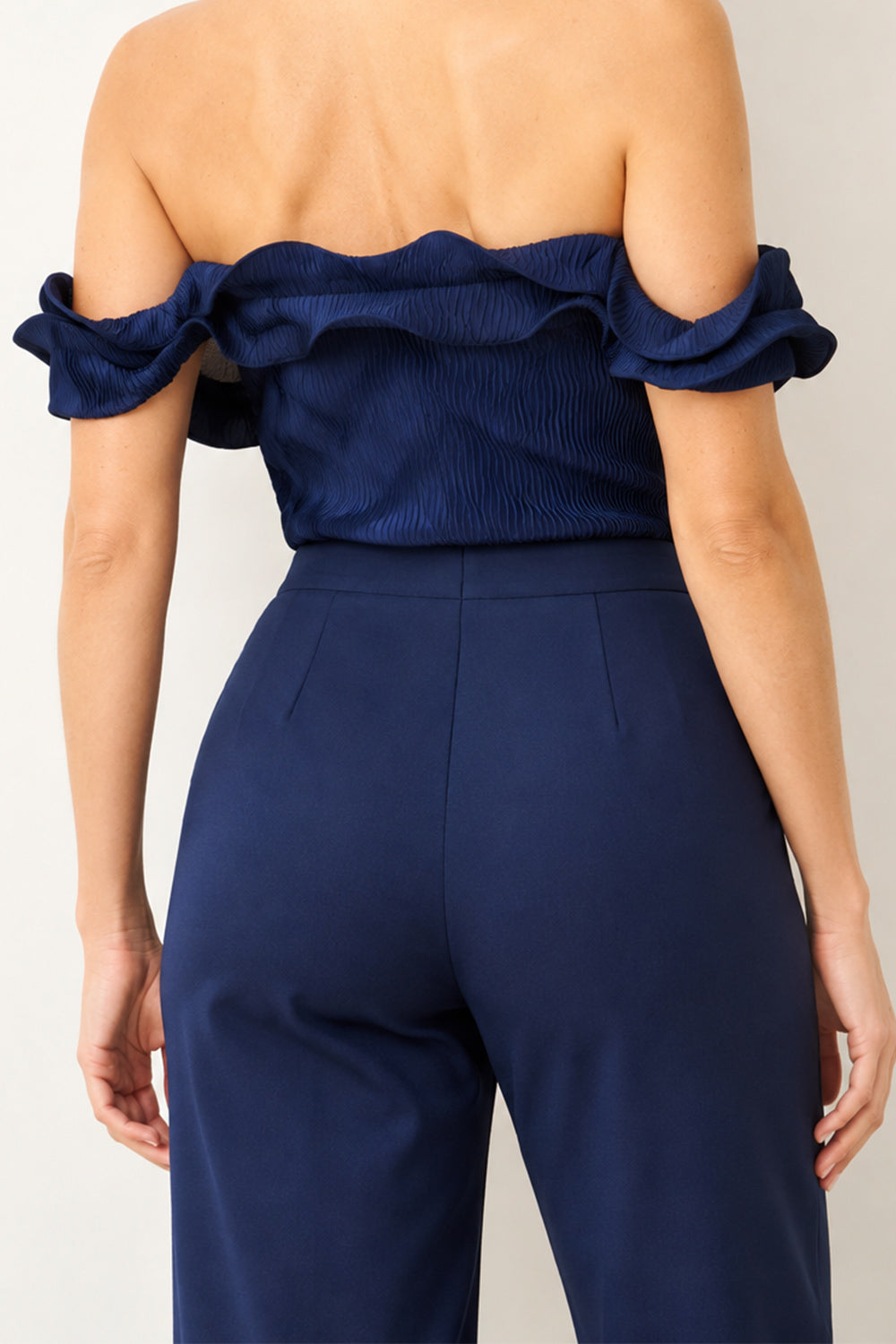 Calça Pantalona Lisa Com Bolsos Faca