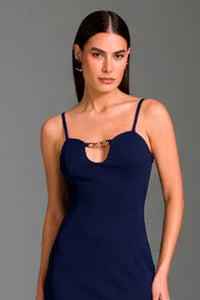 Vestido Curto Liso Com Decote Decorado